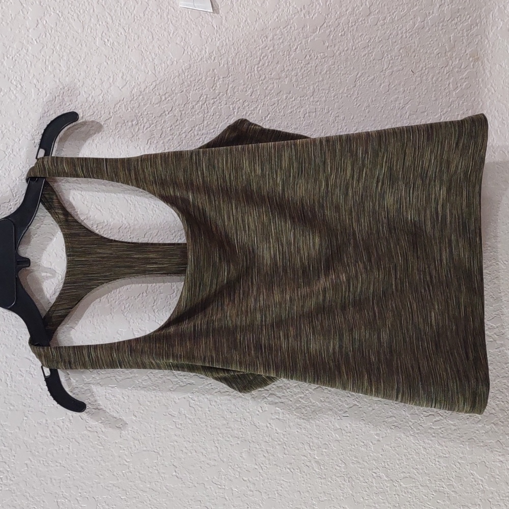 ATHLETA Black And Green Set. - Picture 4 of 17